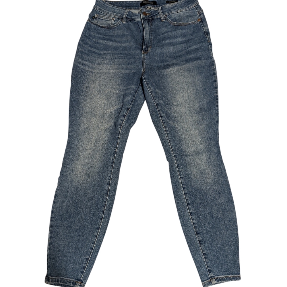 Judy Blue Women's Skinny‎ fit size 14W jeans